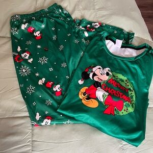 Disney Mickey Mouse Holiday Pajama Set - Green